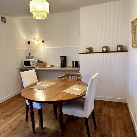 Appartement Renove Entre Saint-Malo Et Le Mont-Saint-Michel Dol-de-Bretagne Extérieur photo